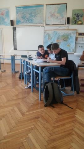 Debatni